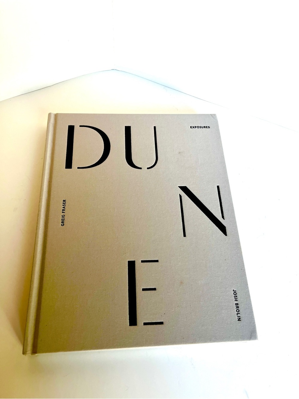 Photography album on the movie DUNE: EXPOSURES 2024
By GREIG FRASER JOSH BROLIN